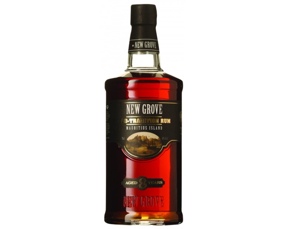 New Grove Old-tradition Rum Aged 8 years 70 cl. - 40%